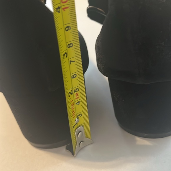 Torrid Elegant Black Women's Block Heel Dress Shoe Sz 11 Wide - Picture 12 of 12